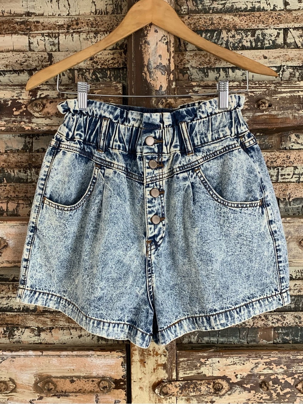 I&M Black Label Acid Wash High Rise Paperbag Button Fly Jean Shorts, L